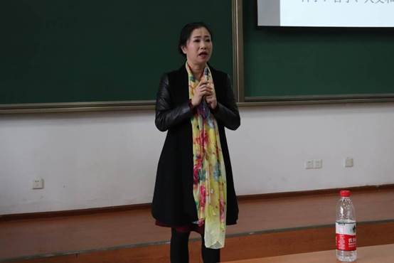 色站导航
卓光俊书记主持.jpg